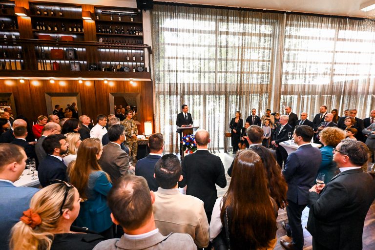 Kurti në Ditën Kombëtare të Çekisë: Aleat i palëkundur i popullit të Kosovës