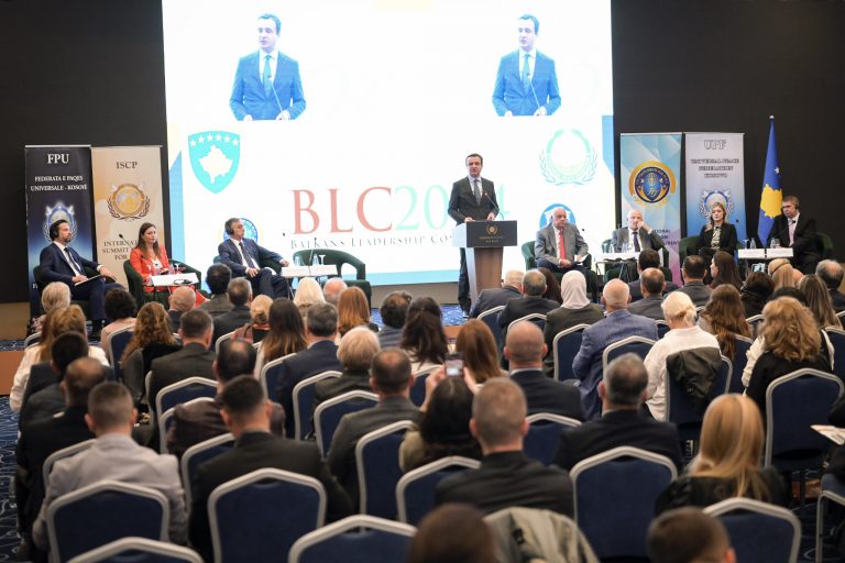 Kurti mori pjesë në konferencën “Paqja, stabiliteti dhe tranzicioni demografik në Ballkanin Perëndimor”