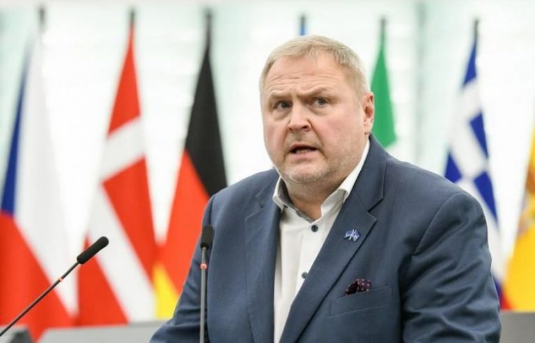 Riho Terras, pritet të emërohet raportuesi i ri i PE-së për Kosovën