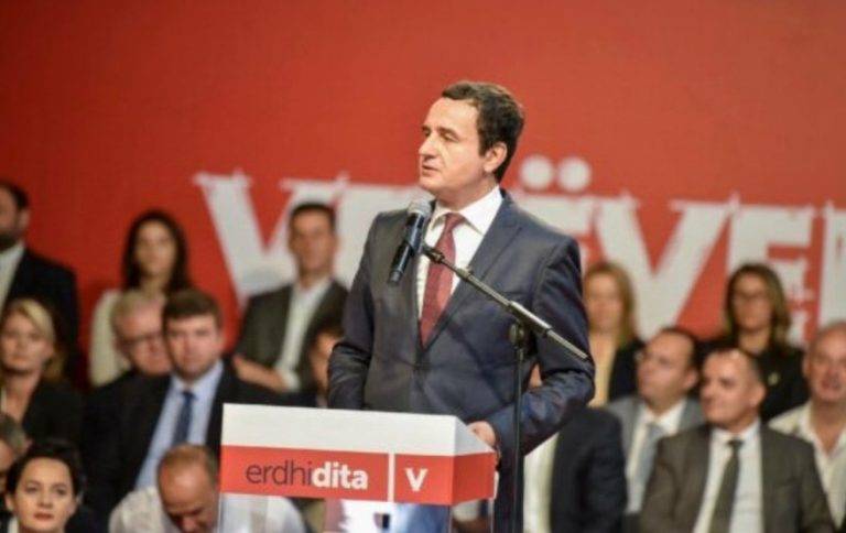 Kurti të rinjve në Kosovë: Ky vend ia vlen fort të jetosh, e të punosh në të dhe për të