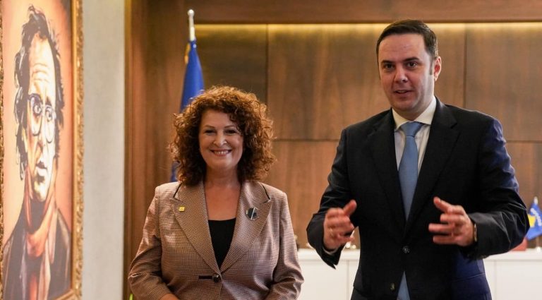 Millaku ndan rrugët me LVV-në dhe i bashkohet LDK-së, Abdixhiku: Tregues se vizioni i LDK-së për Republikën është i duhuri sot