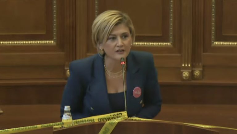 Nesër seancë e jashtëzakonshme për Mimoza Kusarin