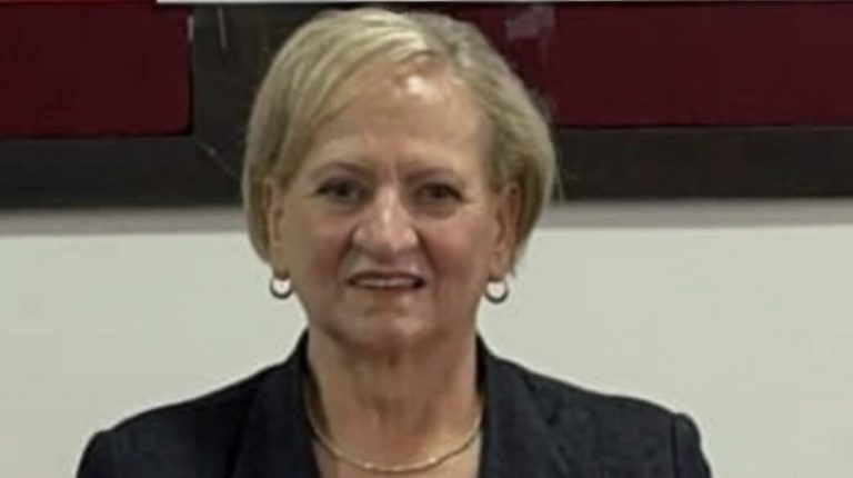 Pensionohet profesoresha Xhevahire Berisha nga IAAP “Ymer Prizreni”