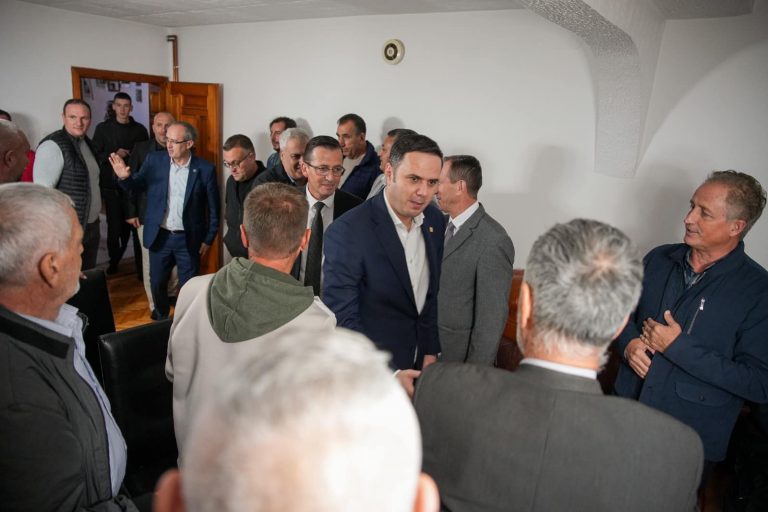 Abdixhiku nga Rahoveci: Momenti për ndryshim është afër