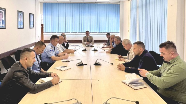 Kryeprokurori Kryeziu, takoi përfaqësuesit e institucioneve për luftimin e veprave penale kundër Mjedisit