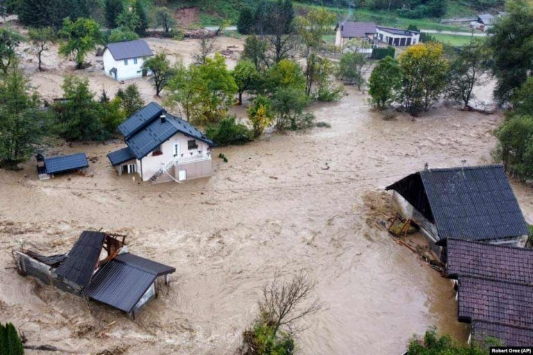 Pas vërshimeve në rajon, IHMK konfirmon se Kosova nuk është në rrezik