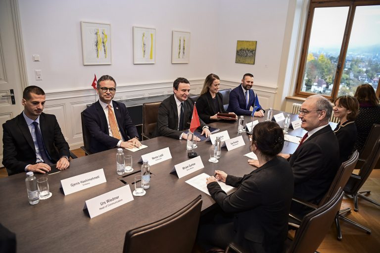 ​Kurti: Investimet e huaja direkte nga Zvicra në Kosovë në katër vitet e fundit janë rritur për rreth 170 për qind