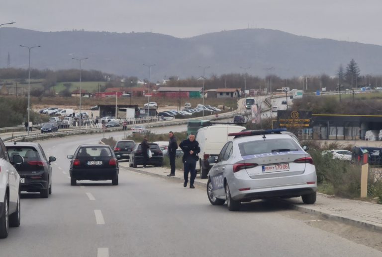 Policia ka shqiptuar mbi 2 mijë gjoba në 24 orët e fundit, janë raportuar 70 aksidente