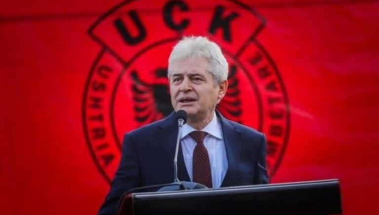 Ali Ahmeti: Nëse preket gjuha shqipe, të gjithë shqiptarët do të jenë në këmbë