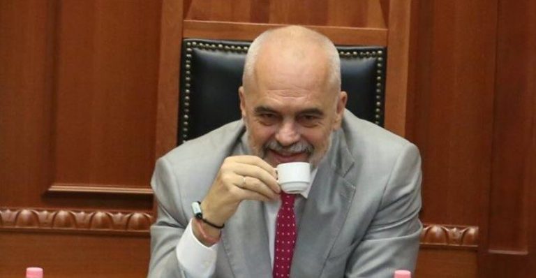 Edi Rama: Unë pi më shumë se 10 kafe në ditë, nuk fle shumë gjumë