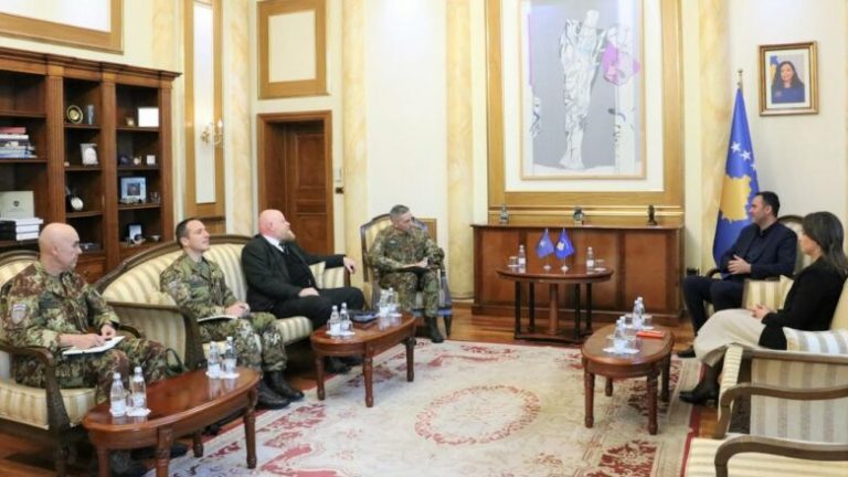 Konjufca takon komandantin e ri të KFOR-it: Përpjekjet ruse për ndërhyrje në rajon tregojnë për nevojën e angazhimit të përbashkët