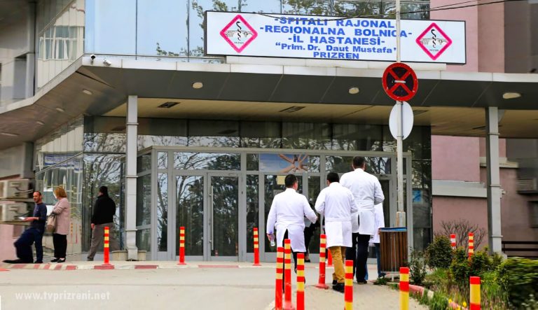 Dërgohet pa shenje jete një person në spitalin e Prizrenit