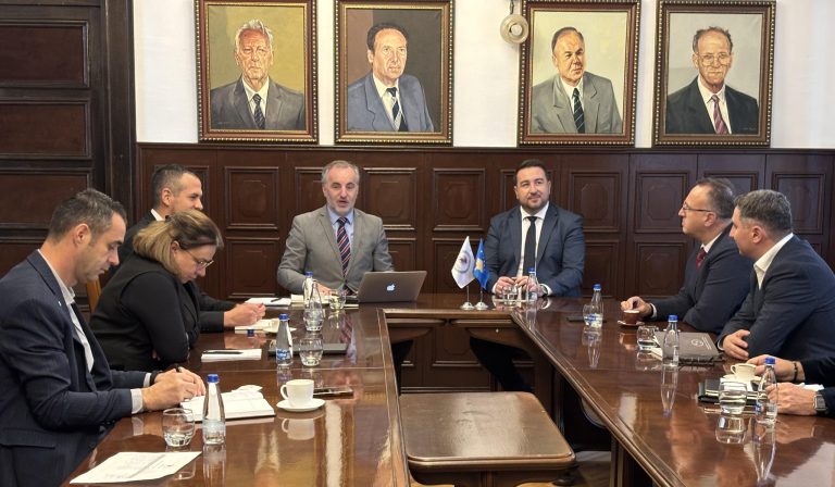 Rektori i Universitetit “ Ukshin Hoti”, Mentor Alishani, zgjedhet zv/kryesues i Konferencës së Rektorëve të Universiteteve publike në Kosovë