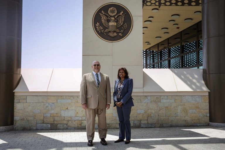 Hovenier prezanton zëvëndës-shefen e re të ambasadës së SHBA-ve në Kosovë