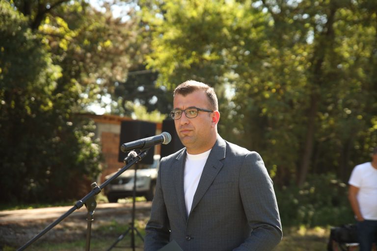 Grabitet shtëpia e kryetarit të Istogut, Ferati: Akti tronditi sigurinë e familjes sime