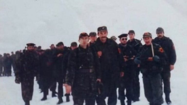 Kurti kujton Mujë Krasniqin dhe 41 dëshmorët e rënë: Jetëshkrimet e secilit dëshmor, burime të historisë moderne të Kosovës