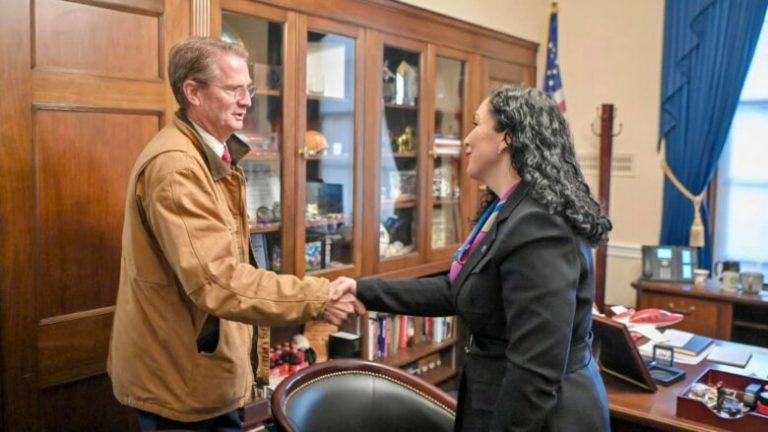 Osmani takon kongresistin Burchett, flasin për thellimin e lidhjeve ekonomike mes shteteve