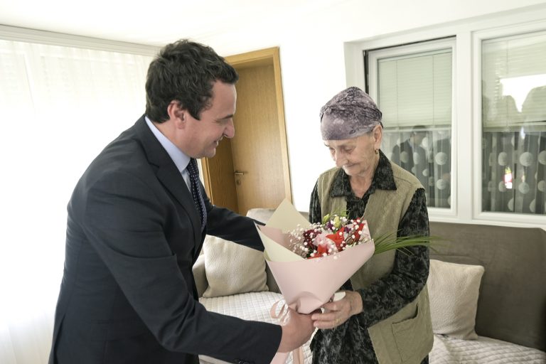 Ndërroi jetë 115-vjeçarja nga Mitrovica, Xhezide Gërxhaliu