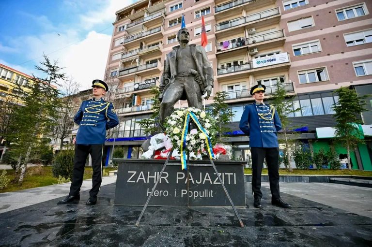 Përkujtohet me nderim Heroi Zahir Pajaziti dhe bashkëluftëtarët e tij