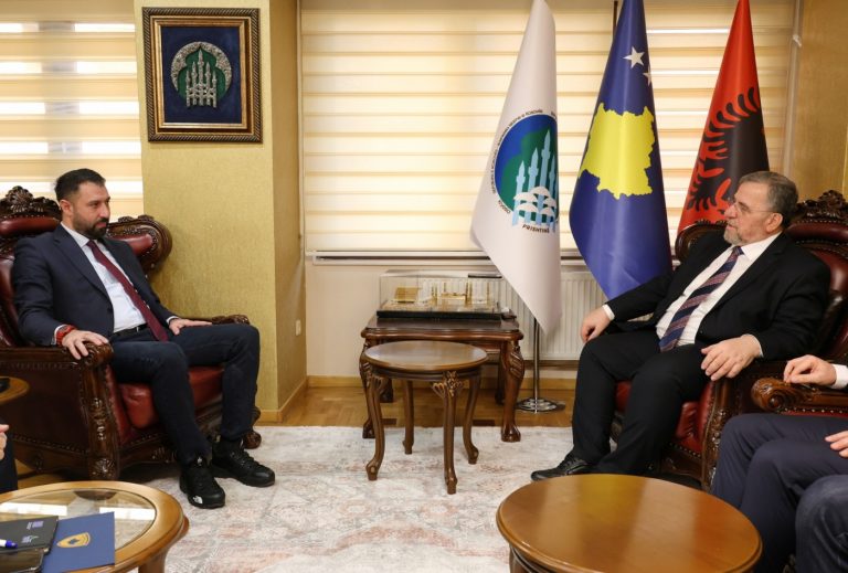 Tërnava takon ministrin Krasniqi, diskutojnë për bashkëpunimin ndërmjet dy institucioneve