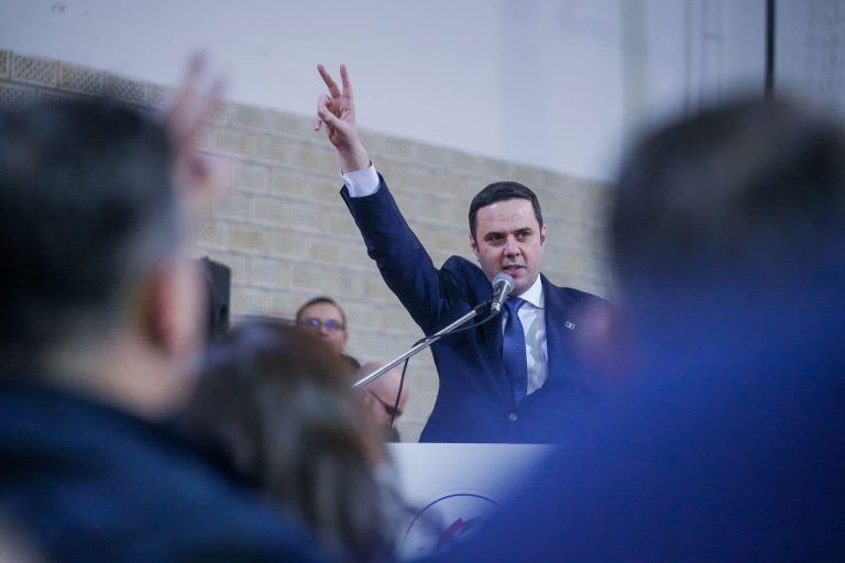 Abdixhiku në Bllacë të Suharekës: Kërkova të refuzojnë gjuhën e ndarjes, përçarjes e sharjes