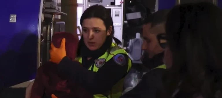 Fëmija nga Gaza evakuohet në Shqipëri për trajtim të specializuar mjekësor