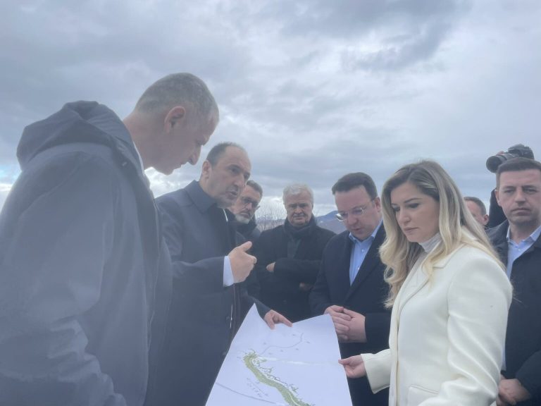 Inspektohen punimet në rrugën Prizren – Tetovë nga Aliu e Nikoloski