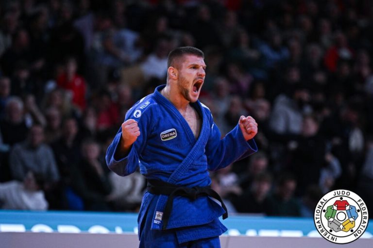 Akil Gjakova fitoi medaljen e argjendtë në Paris