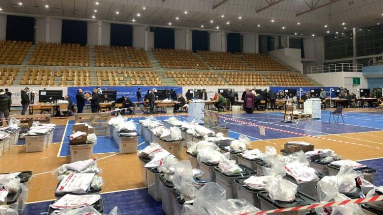 KQZ: Numërimi përfundon në 35 komuna, mbeten për t’u numëruar 3 komuna
