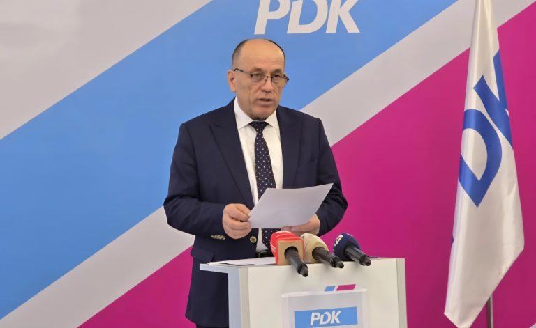 PDK-ja paralajmëron përdorimin e të gjitha mjeteve ligjore për ta kundërshtuar vendimin për shtrenjtim të rrymës