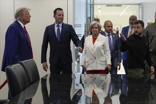 Zyrtare: Shtëpia e Bardhë ia heq ndihmat Ukrainës, bisedime vetëm për paqe