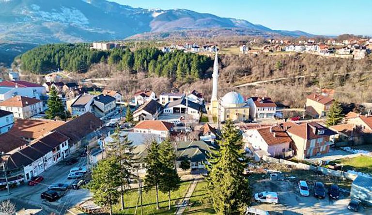 35-vjeçari në Dragash ushtron dhunë ndaj të dashurës, 20-vjeçarja kërkon ndihmën e Policisë