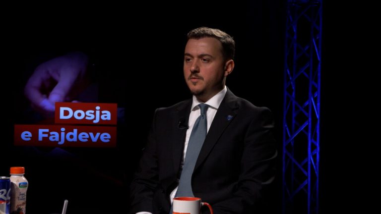 Skema e fajdeve, kryeprokurori Kryeziu thotë se “nuk ka të fuqishëm, harroni mitet”