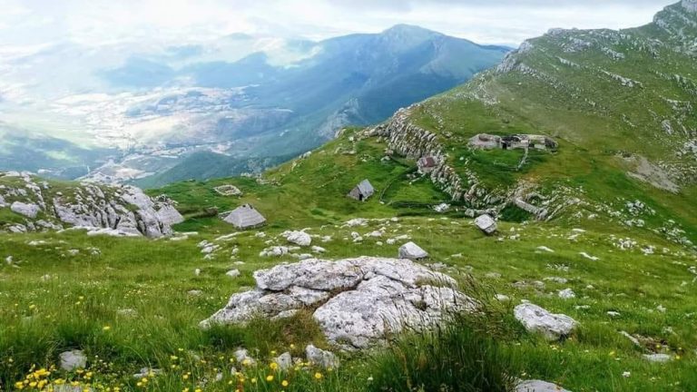 Thirri për ndihmë dhe më pas u zhduk në bjeshkë, rinisin kërkimet 27 vjeçarin nga Hasi