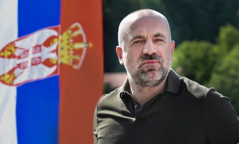 Kosova lëshon urdhër arrest për krime lufte ndaj Milan Radoiçiqit dhe 19 serbëve: Vranë 106 civilë shqiptarë në Gjakovë, keqtrajtuan 300 tjerë