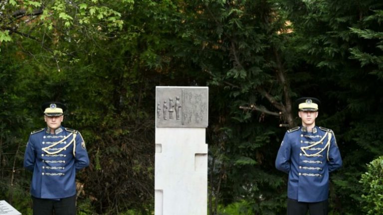 Osmani: Personat e zhdukur janë plaga më e thellë e luftës, drejtësia për ta nuk shuhet kurrë