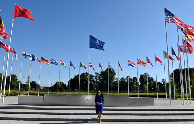 Në 76-vjetorin e NATO-s, Osmani: Anëtarësimi në NATO, një udhëtim i përbashkët për paqen dhe sigurinë afatgjatë