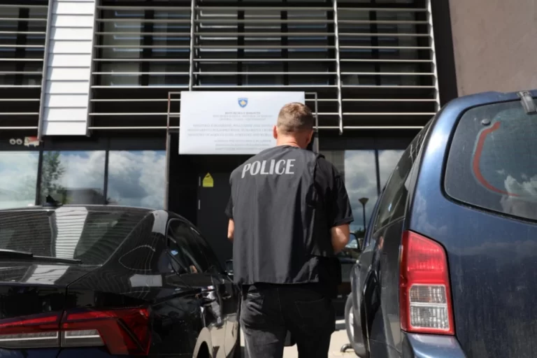 Bastisje në Ministrinë e Bujqësisë