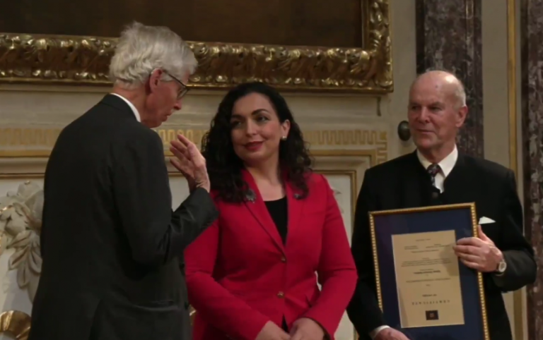 Osmani në Austri merr “Çmimin për Evropën”, për orientimin pro-evropian dhe forcmimin e demokracisë