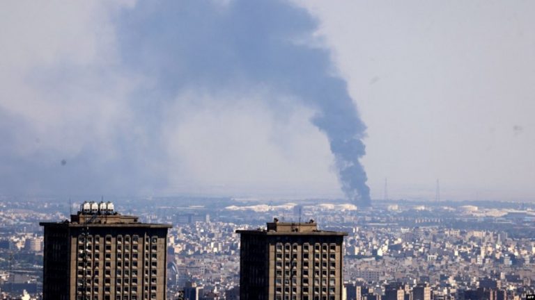 Izraeli thotë se ka sulmuar një objekt për prodhimin e centrifugave në Iran