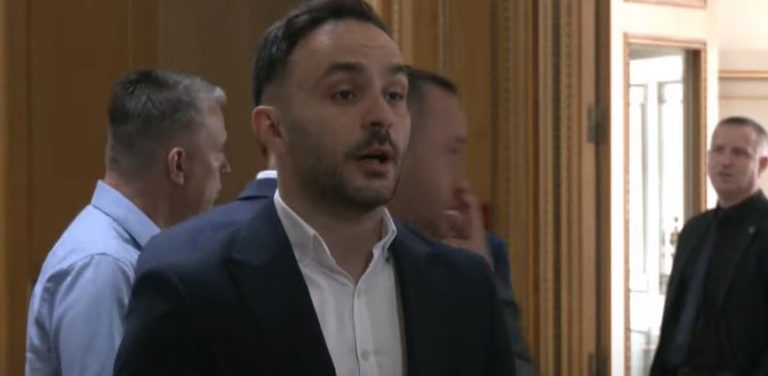 Deputeti Paris Guri nga LDK: VV s’ka interes për zhbllokim, mungesa e deputetëve po e rëndon situatën