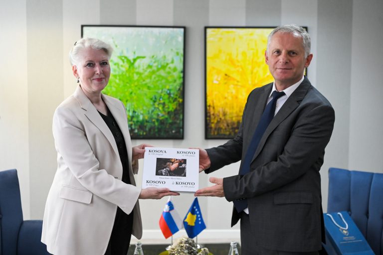 Bislimi priti në takim lamtumirës ambasadoren e Sllovenisë në Kosovë, Minca Benedejqiq