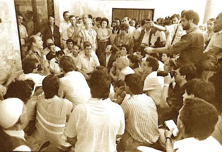 Kurti kujton miratimin e Deklaratës Kushtetuese nga Kuvendi i Kosovës në 35-vjetorin e saj