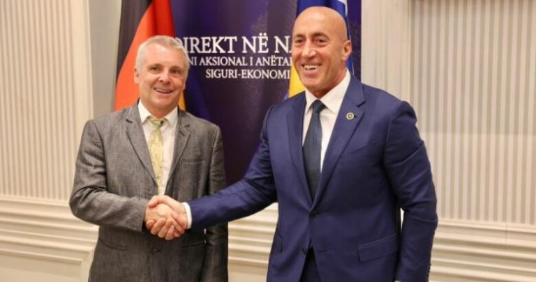 Haradinaj takon ambasadorin Rohde: AAK është e gatshme për gjetjen e zgjidhjes për tejkalimin e bllokadës politike