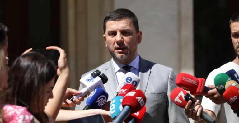 Krasniqi: VV të propozojë për kryeparlamentar dikë që s’ka qenë ministër