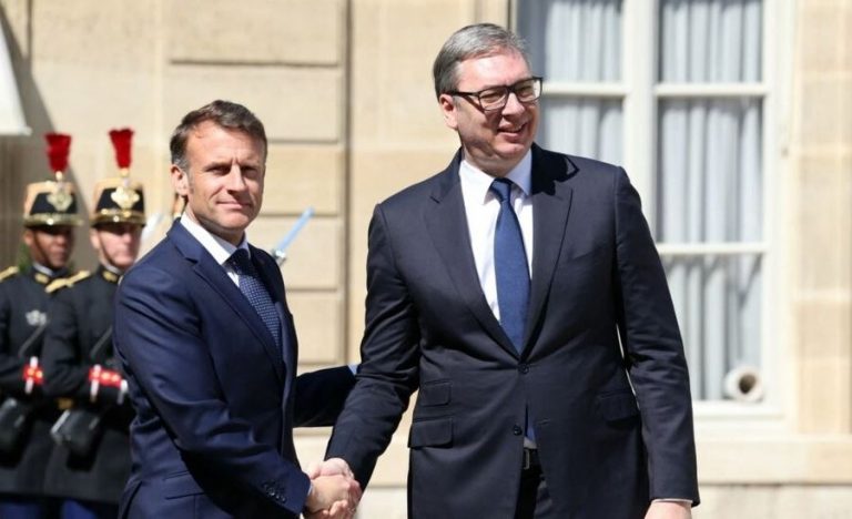 Macron-Vuçiqit: Franca dënon çdo veprim të njëanshëm që dëmton dialogun Kosovë-Serbi