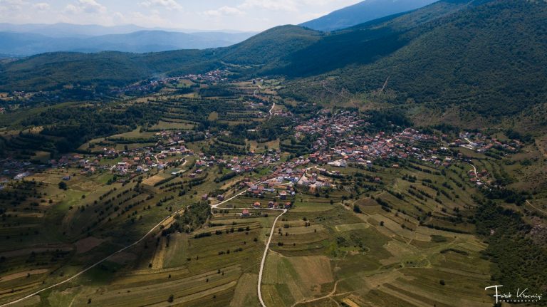 Hidroregjioni Jugor: Në fshatin Brezne përkohësisht do të bëhet furnizimi me ujë nga sistemi i vjetër