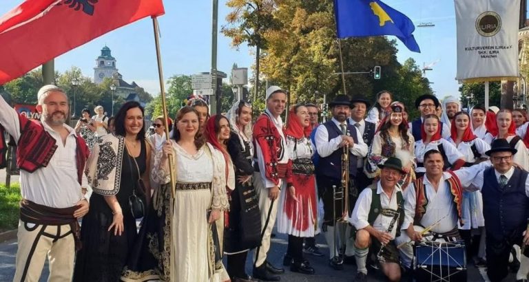 Kultura dhe veshjet tradicionale shqiptare prezantohen për herë të parë në “Oktoberfest” në Mynih