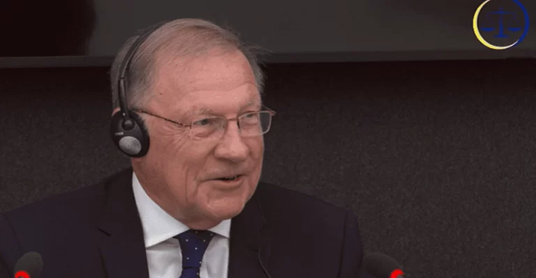 Çarmatosja e UÇK-së, prokurori prezanton një intervistë të Thaçit – Duncan qesh dhe mohon disa deklarata