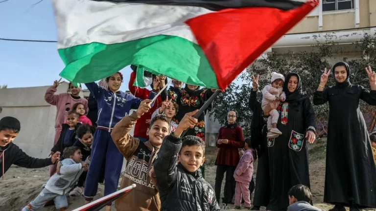 Izraeli miraton planin e Trumpit për paqe në Gaza, të gjitha pengjet do të lirohen